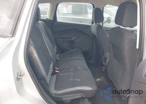 2015 Ford Escape S z USA, uszkodzony, nr VIN 1FMCU0F79FUB23122